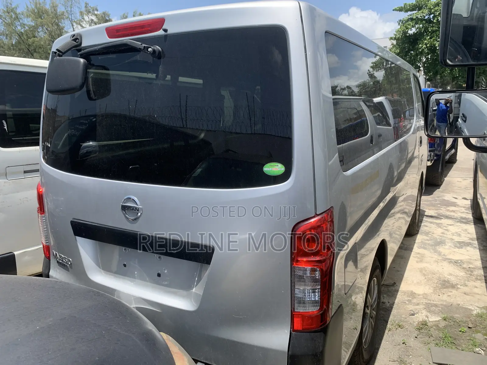 Nissan NV350 2018 Silver