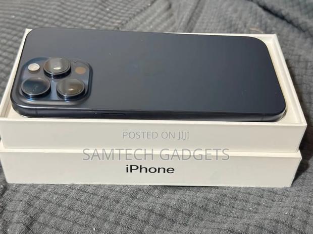 Apple iPhone 15 Pro Max 256 GB Blue - thumbnail 6