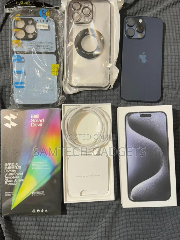 Apple iPhone 15 Pro Max 256 GB Blue - thumbnail 7