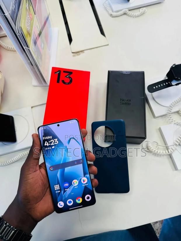 New OnePlus 13 512 GB Purple - main view