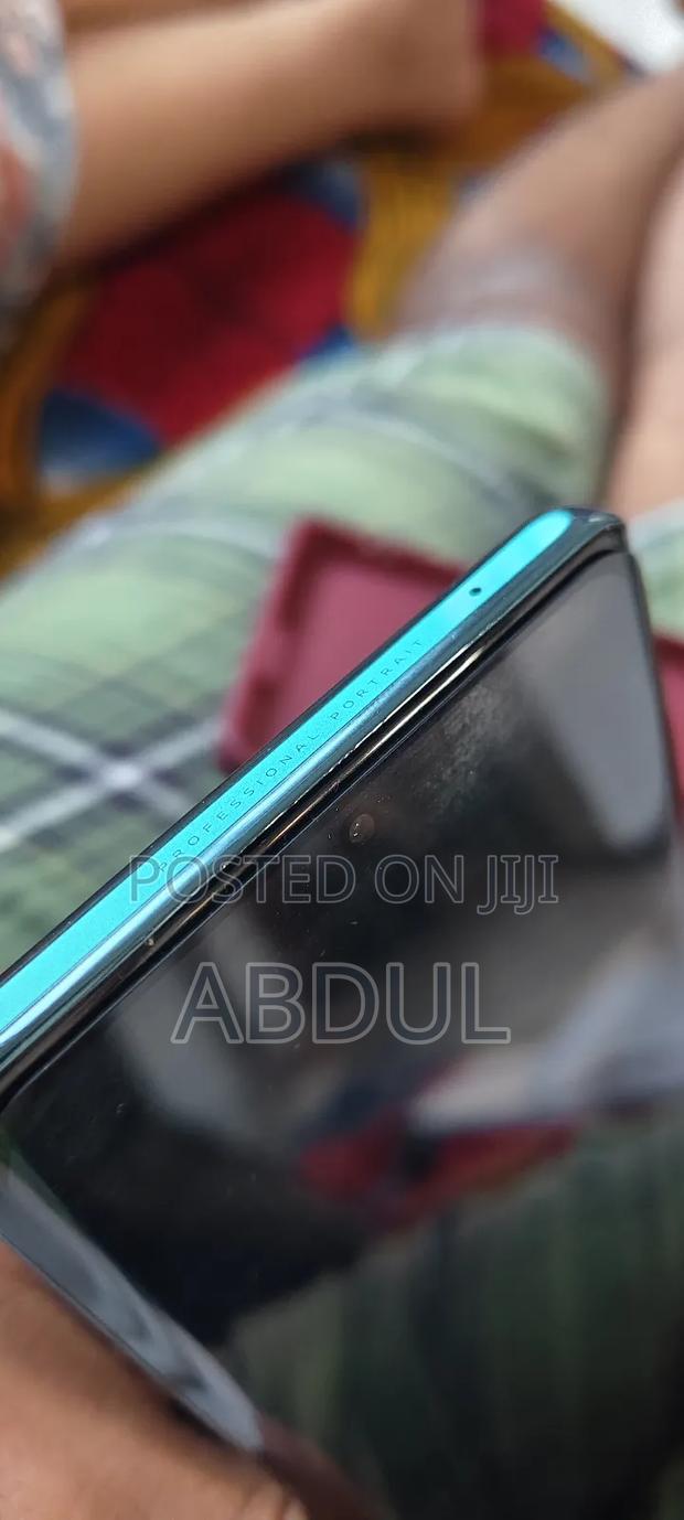 Vivo V30 5G 256 GB Green - thumbnail 4