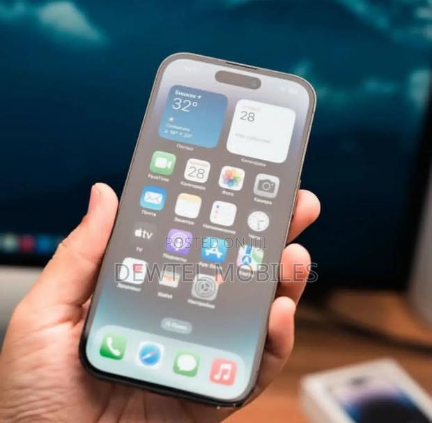 Apple iPhone 14 Pro 512 GB Black - main view