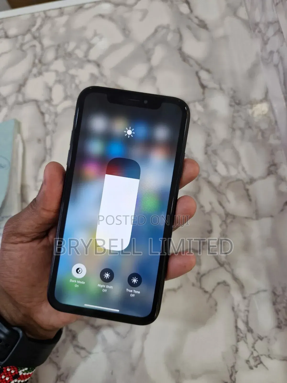 Apple iPhone XR 64 GB Black