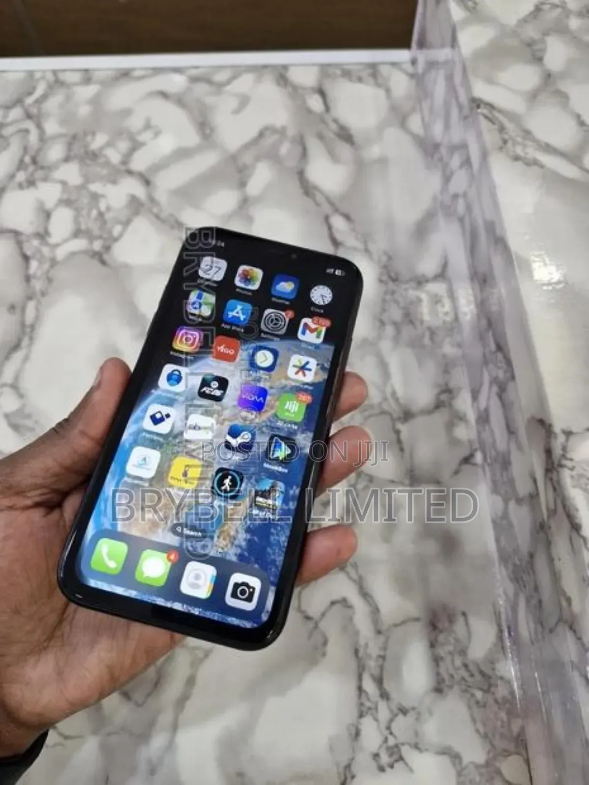 Apple iPhone XR 64 GB Black