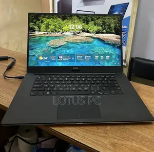 Laptop Dell Precision 15 5540 32GB Intel Core I9 SSD 512GB