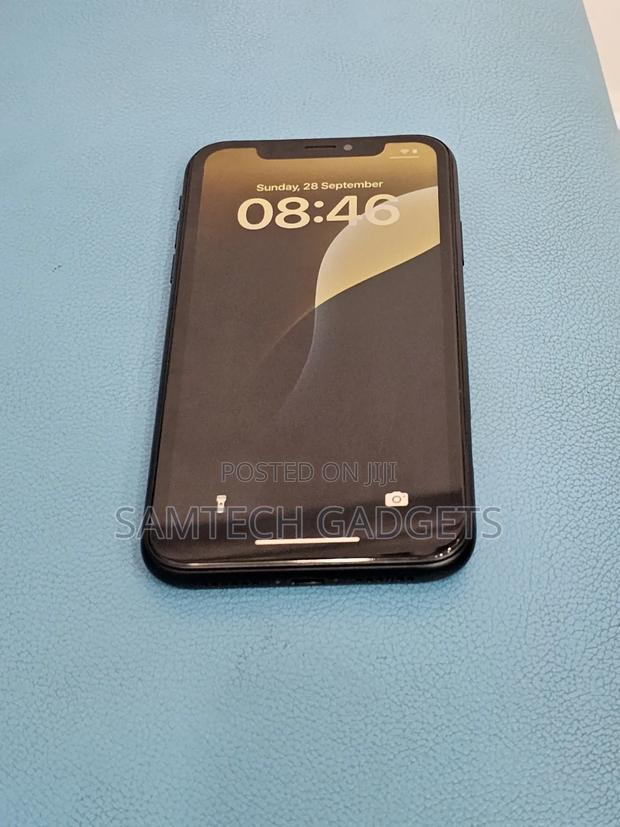 Apple iPhone 11 128 GB Black - thumbnail 3