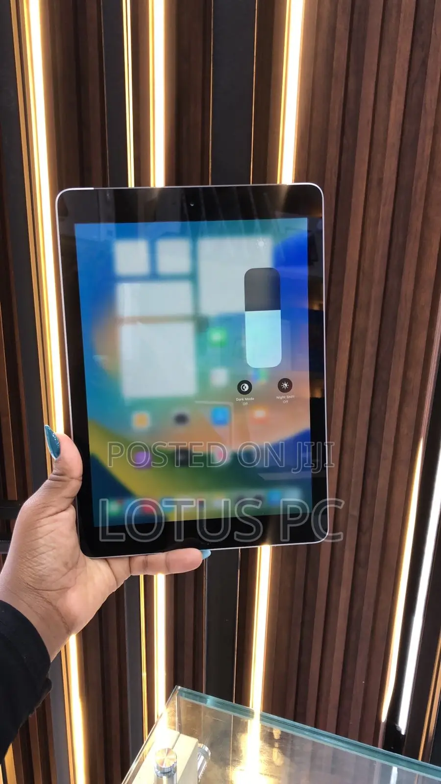 Apple iPad Pro 9.7 (2016) 32 GB Gray