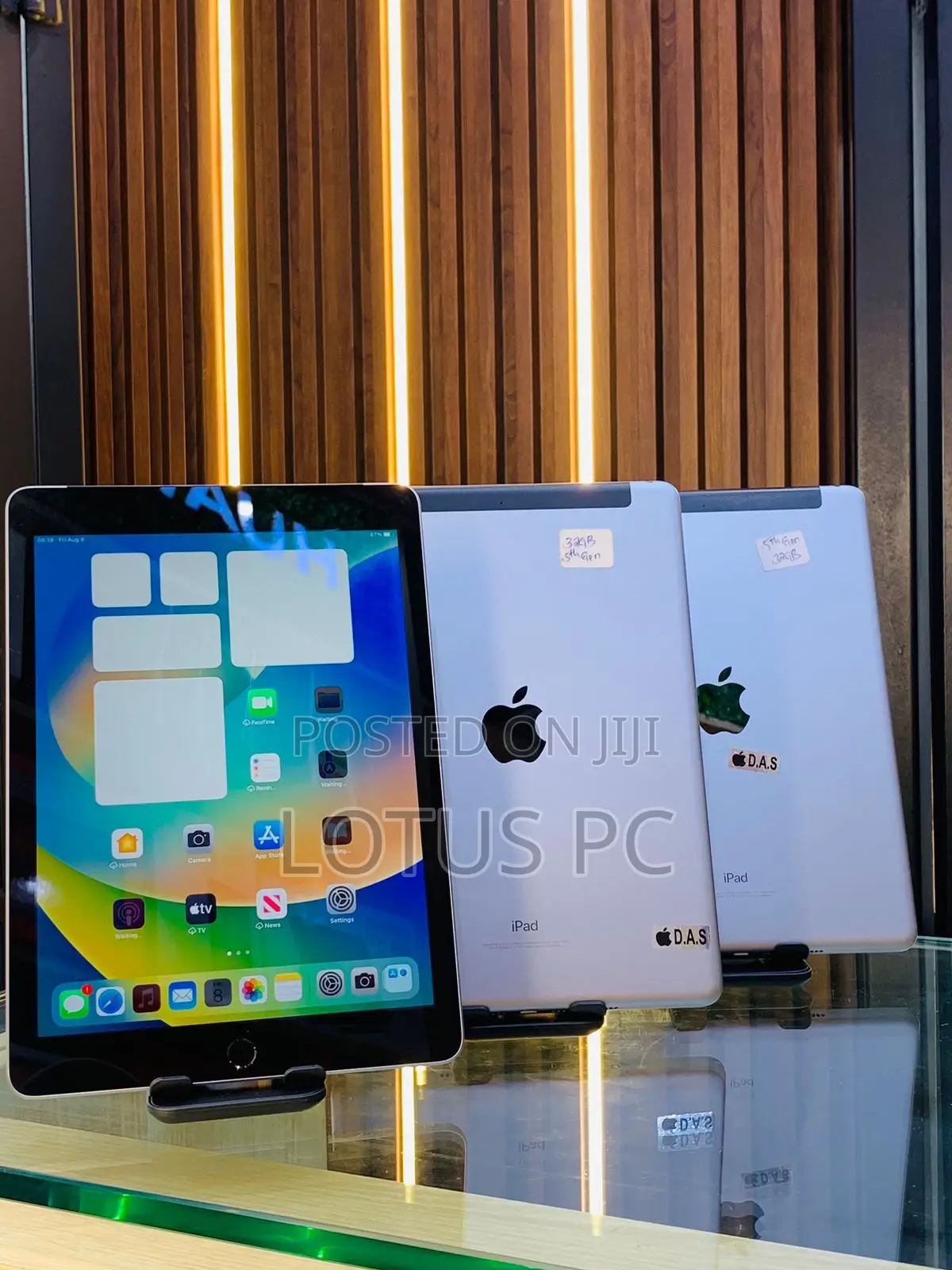 Apple iPad Pro 9.7 (2016) 32 GB Gray