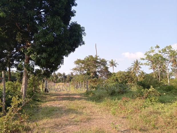50x100 Plots In Diani - thumbnail 4