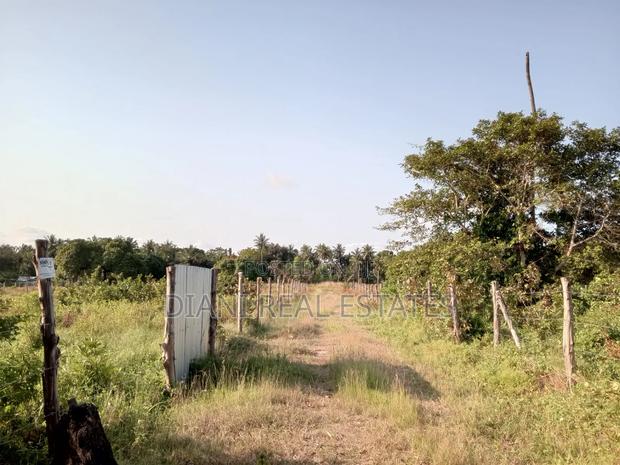 50x100 Plots In Diani - thumbnail 5