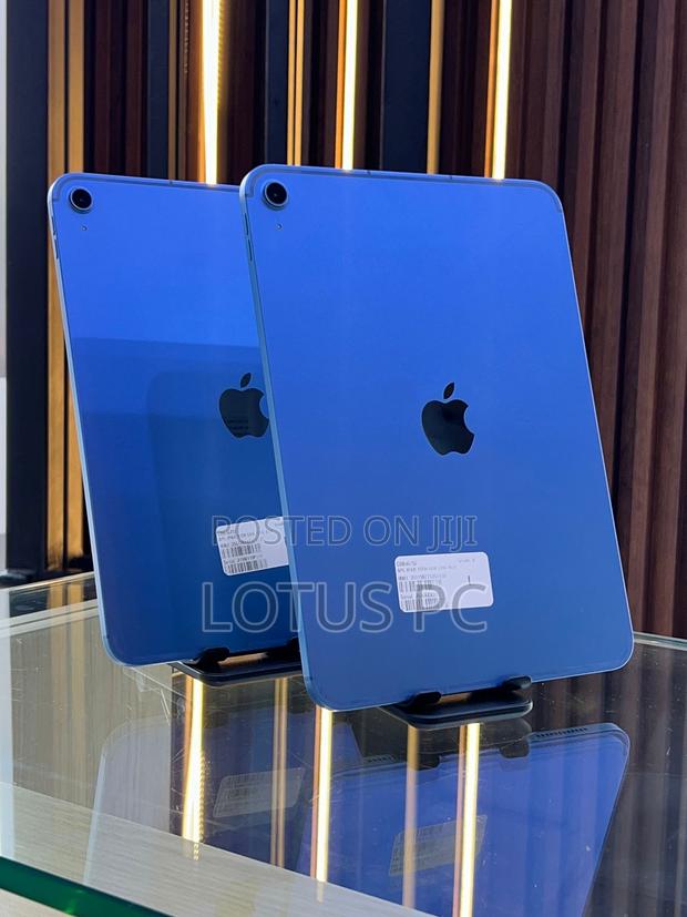 Apple iPad Pro 11 (2024) 128 GB Blue - thumbnail 3