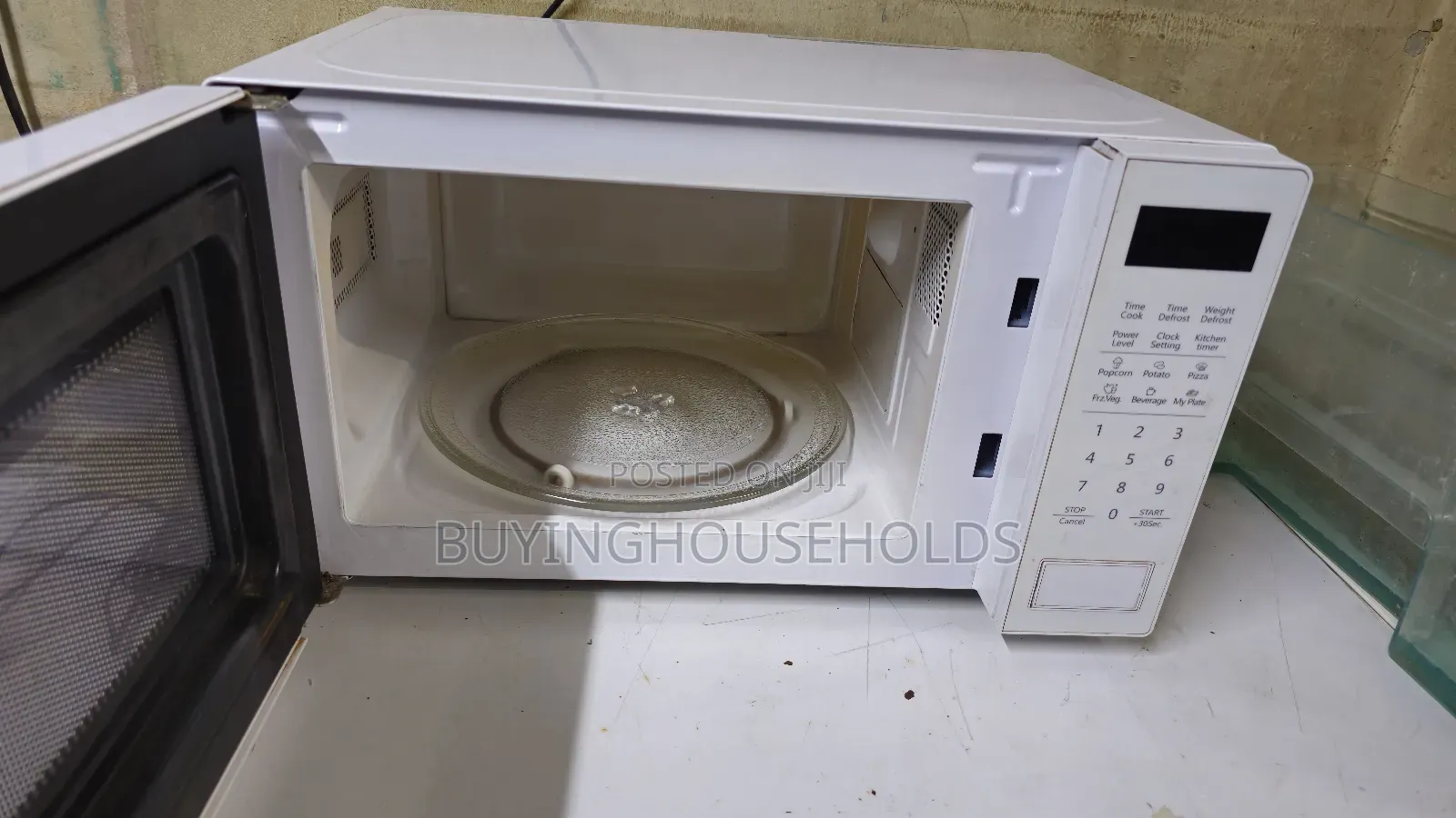 Hisense Microwave