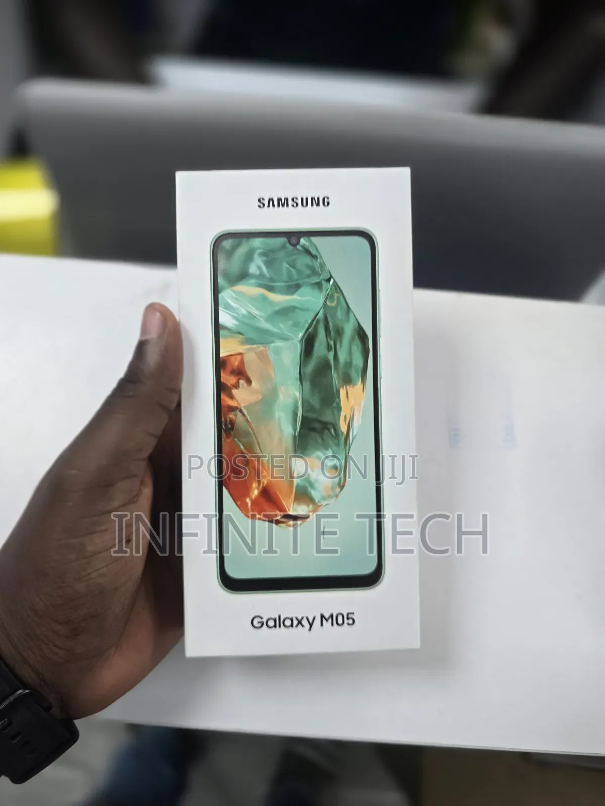 New Samsung Galaxy M05 64 GB Black