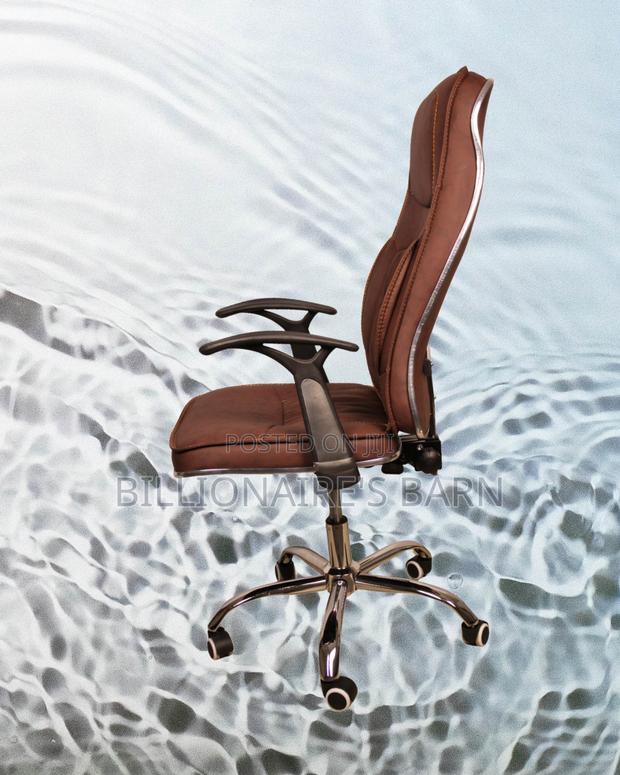 Pro-Grade Ergonomic Executive Leather Chair | Adjustable Height - thumbnail 4