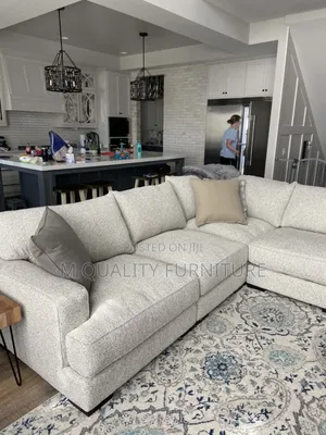6-Seater Corner Modernized Cozy Couch
