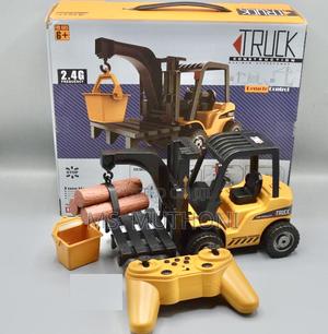 Rechargeable Rc Forklift Truck - thumbnail 2