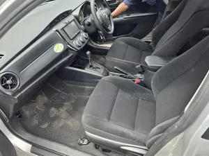 Toyota Axio 2018 Silver