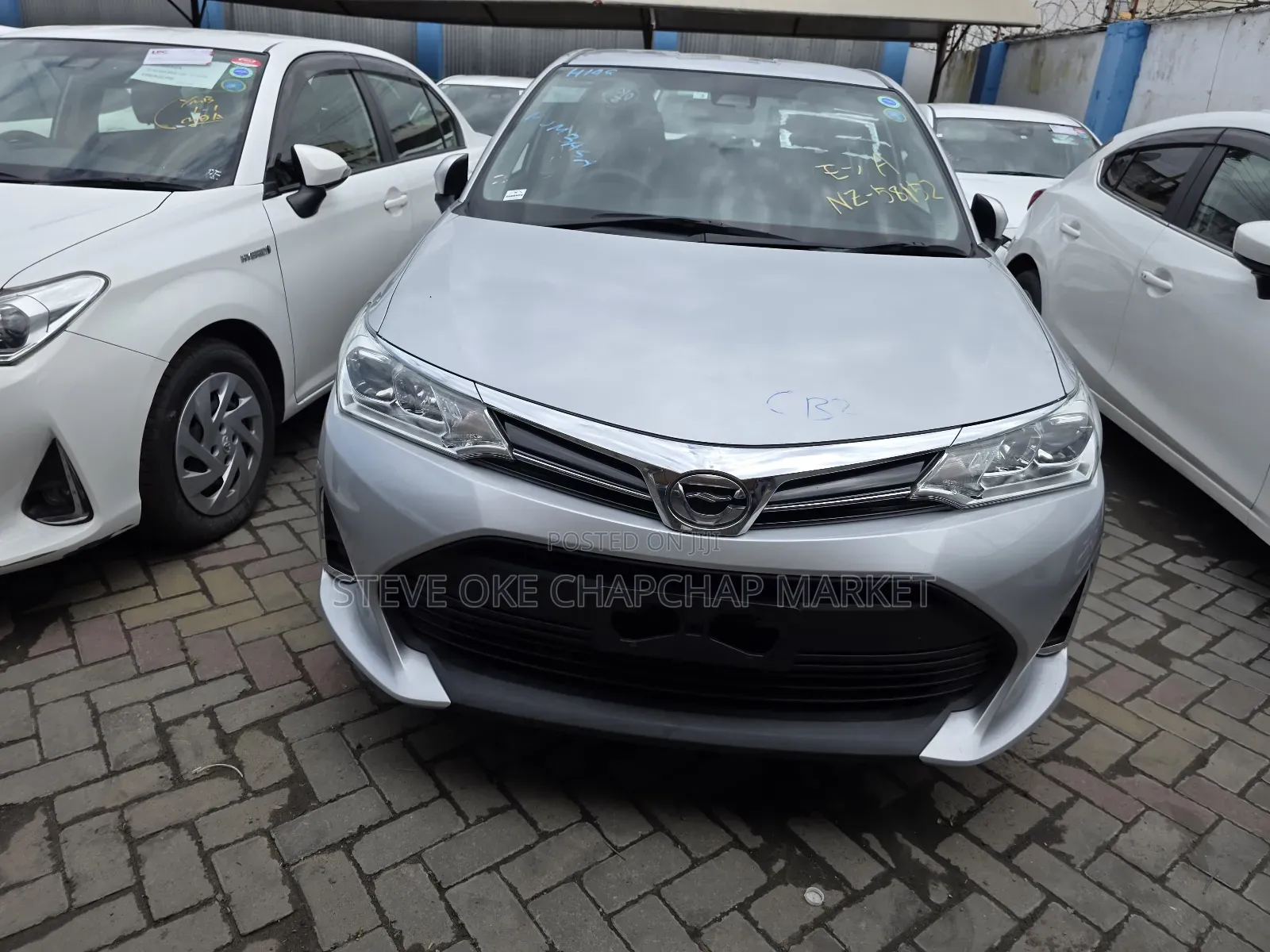 Toyota Axio 2018 Silver