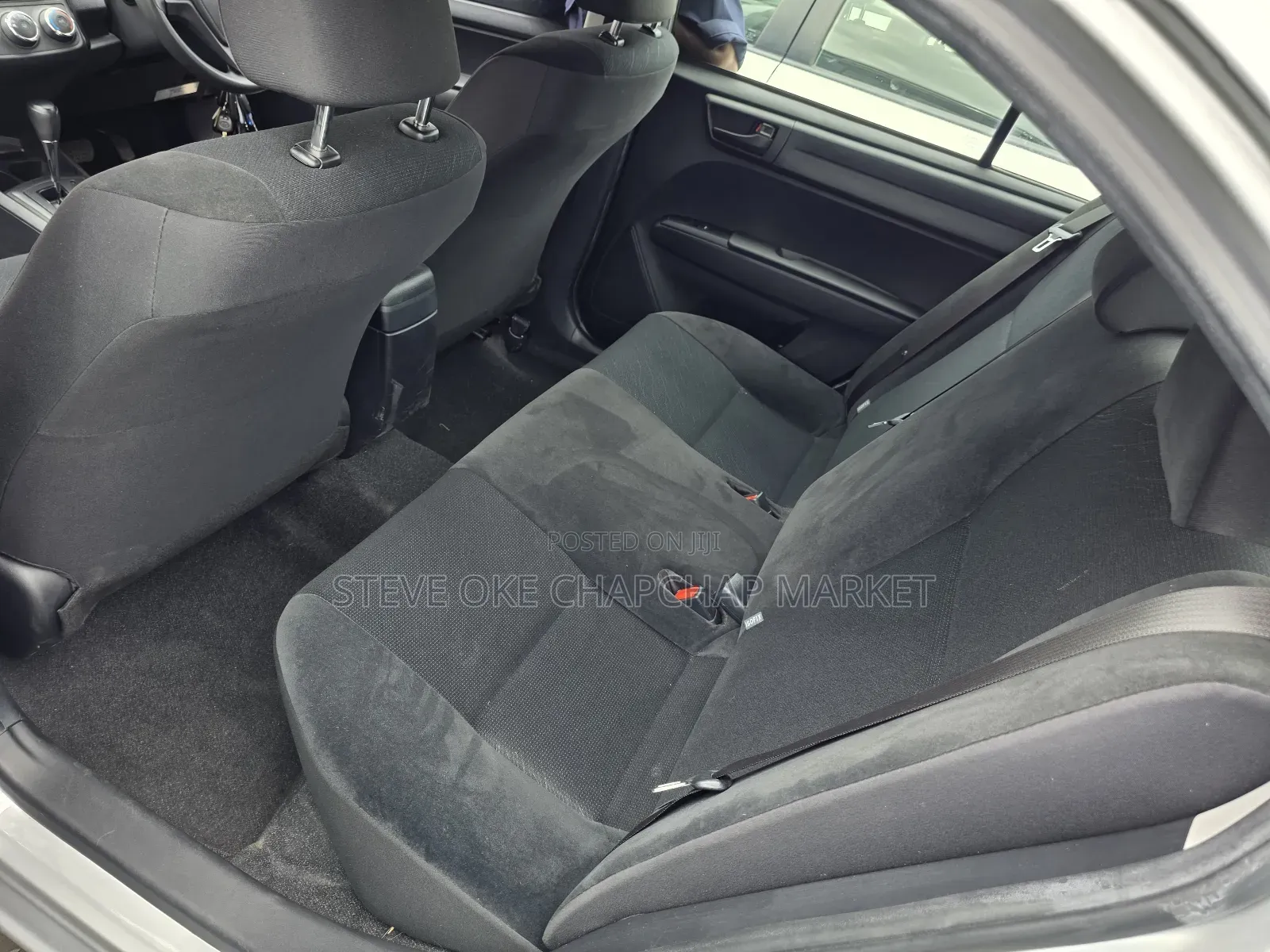 Toyota Axio 2018 Silver