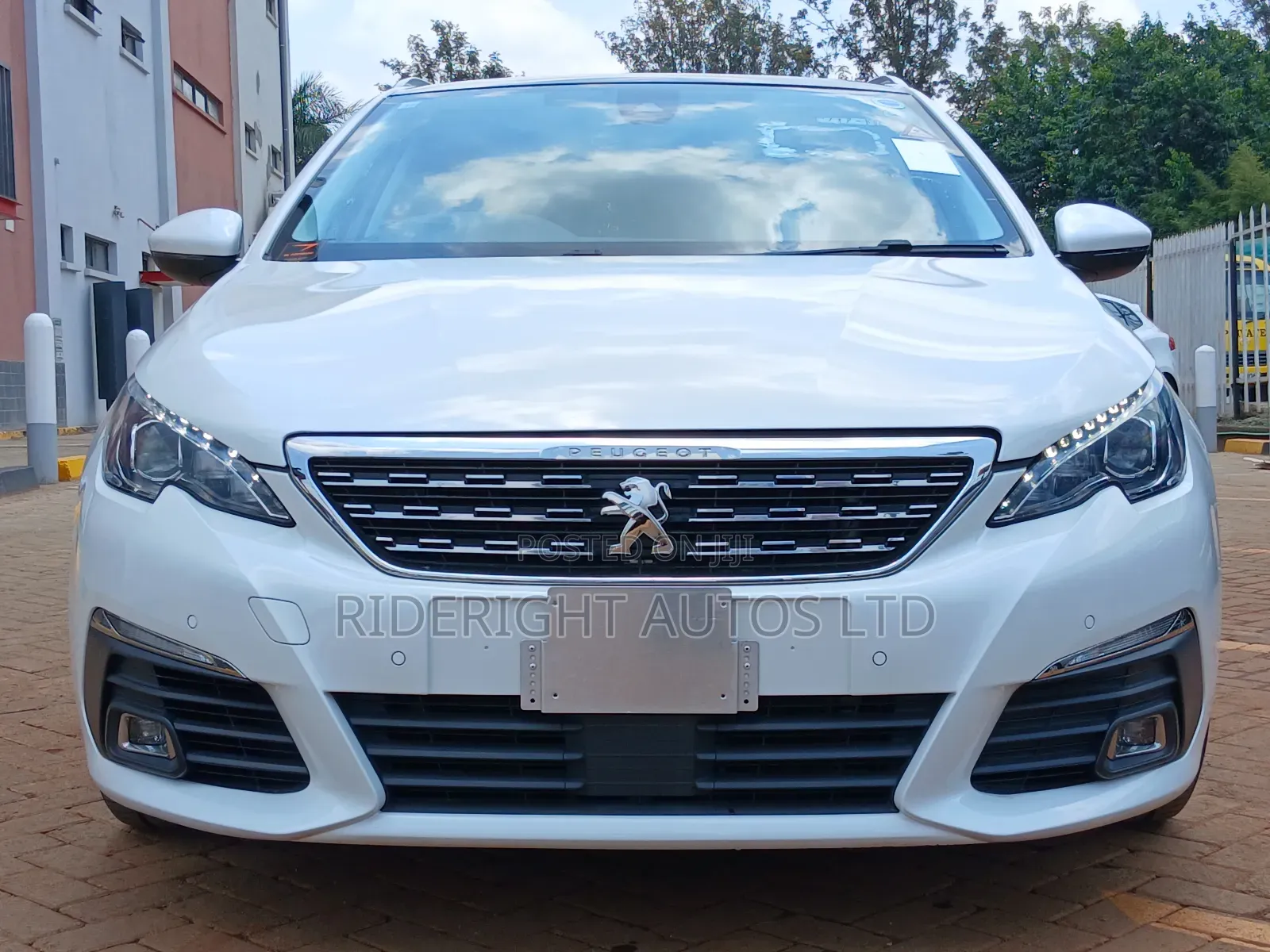 Peugeot 308 2018 White