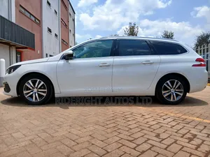Peugeot 308 2018 White