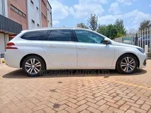 Peugeot 308 2018 White