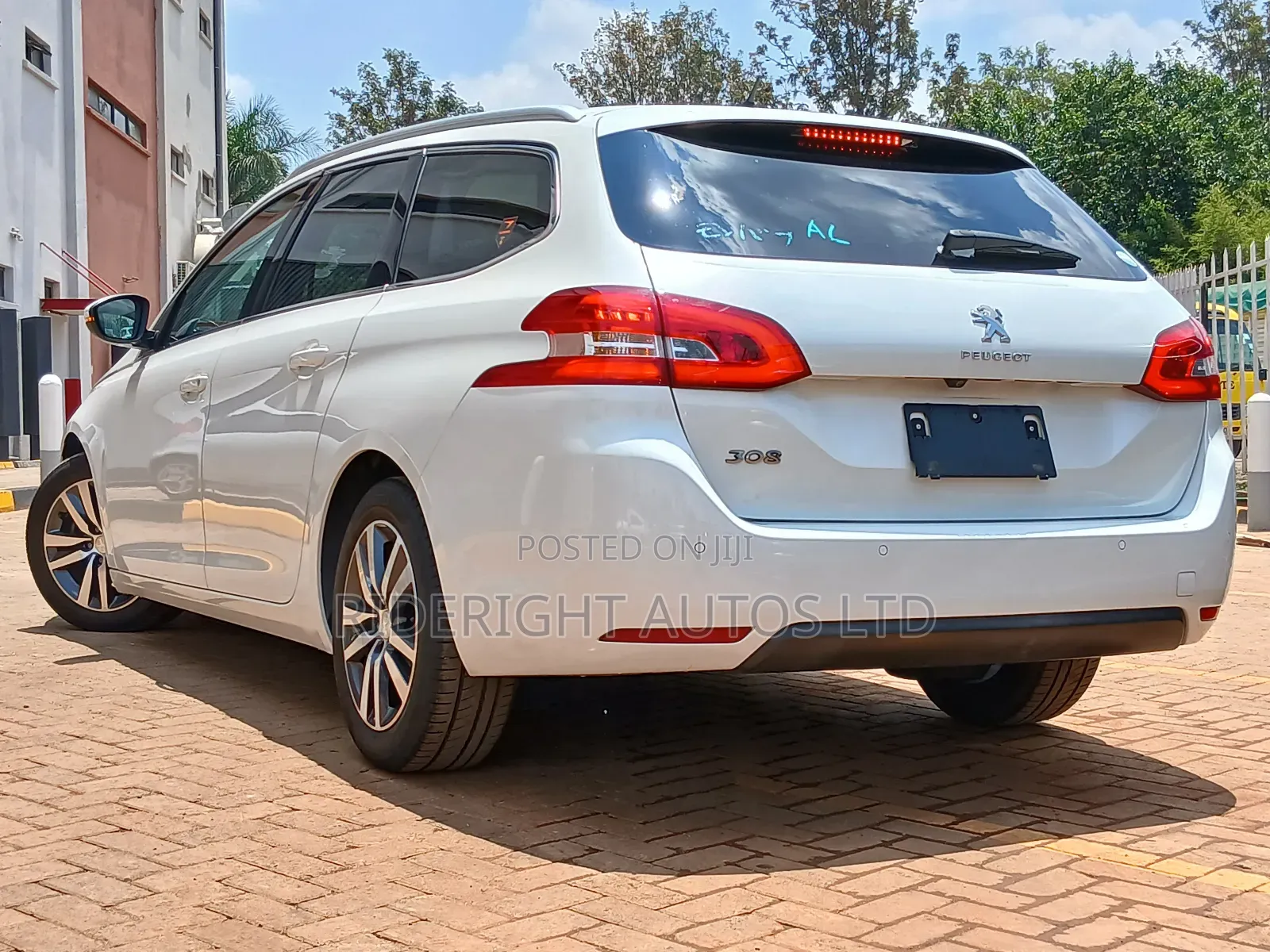 Peugeot 308 2018 White