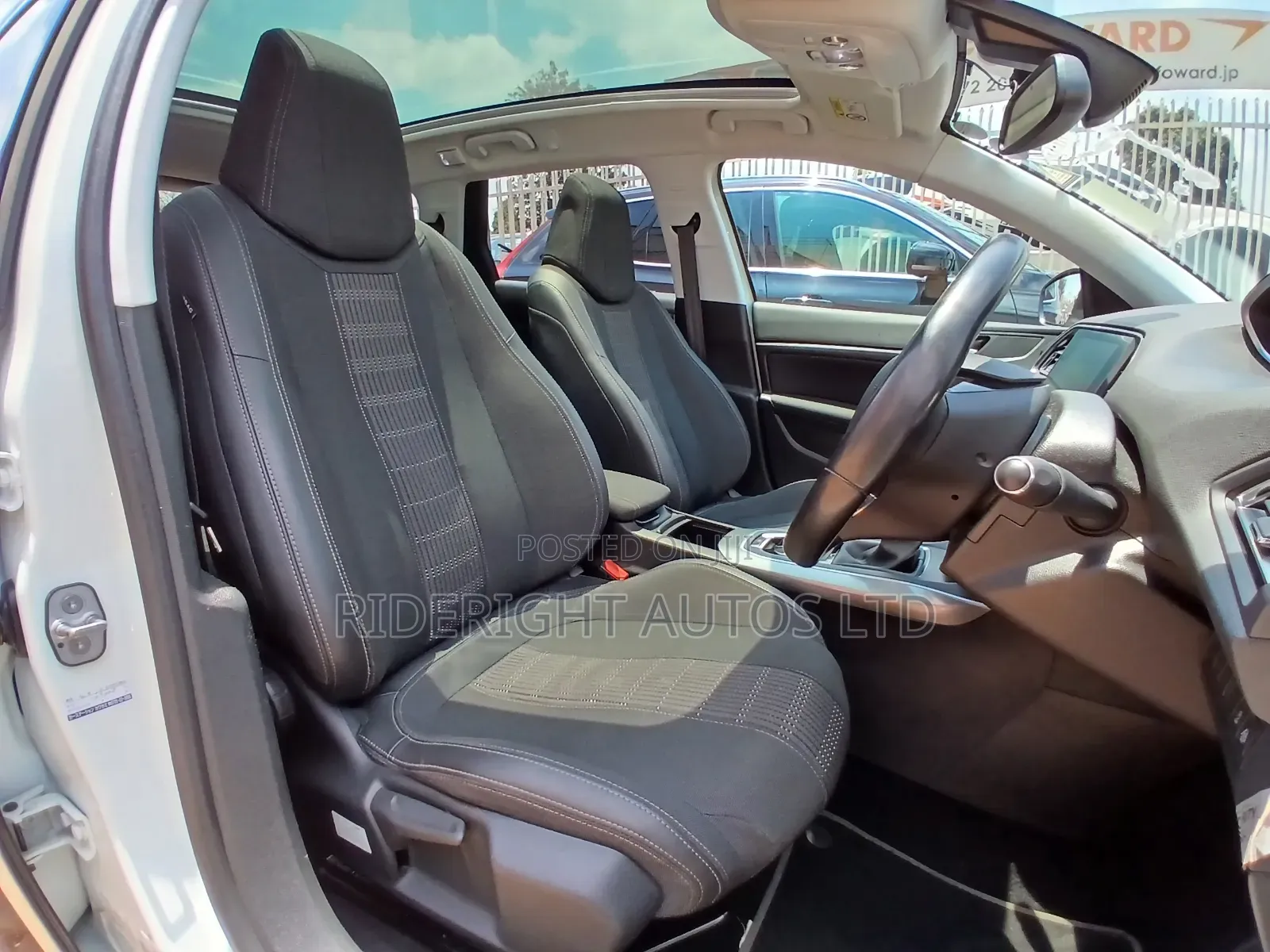 Peugeot 308 2018 White