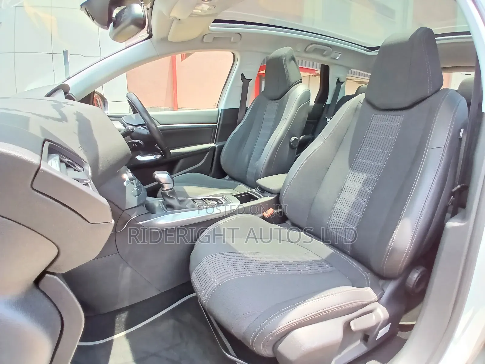 Peugeot 308 2018 White