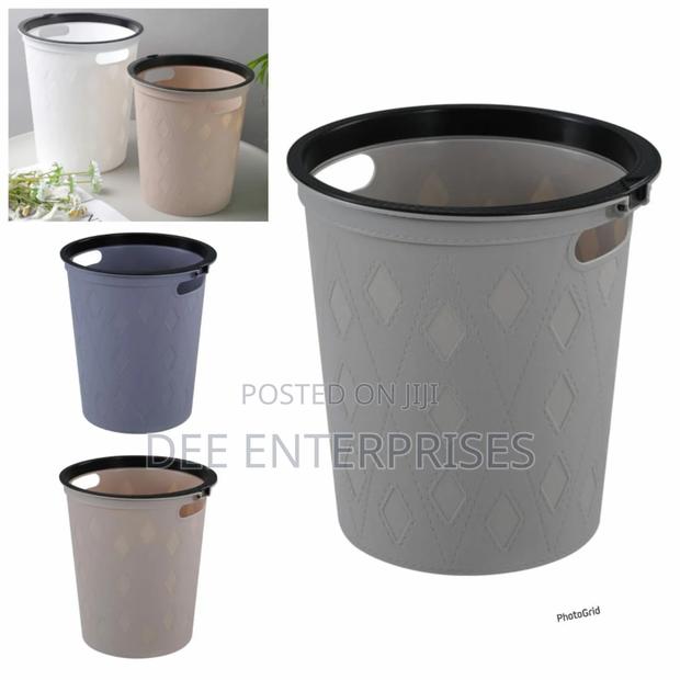 Round Faux Material Dustbin