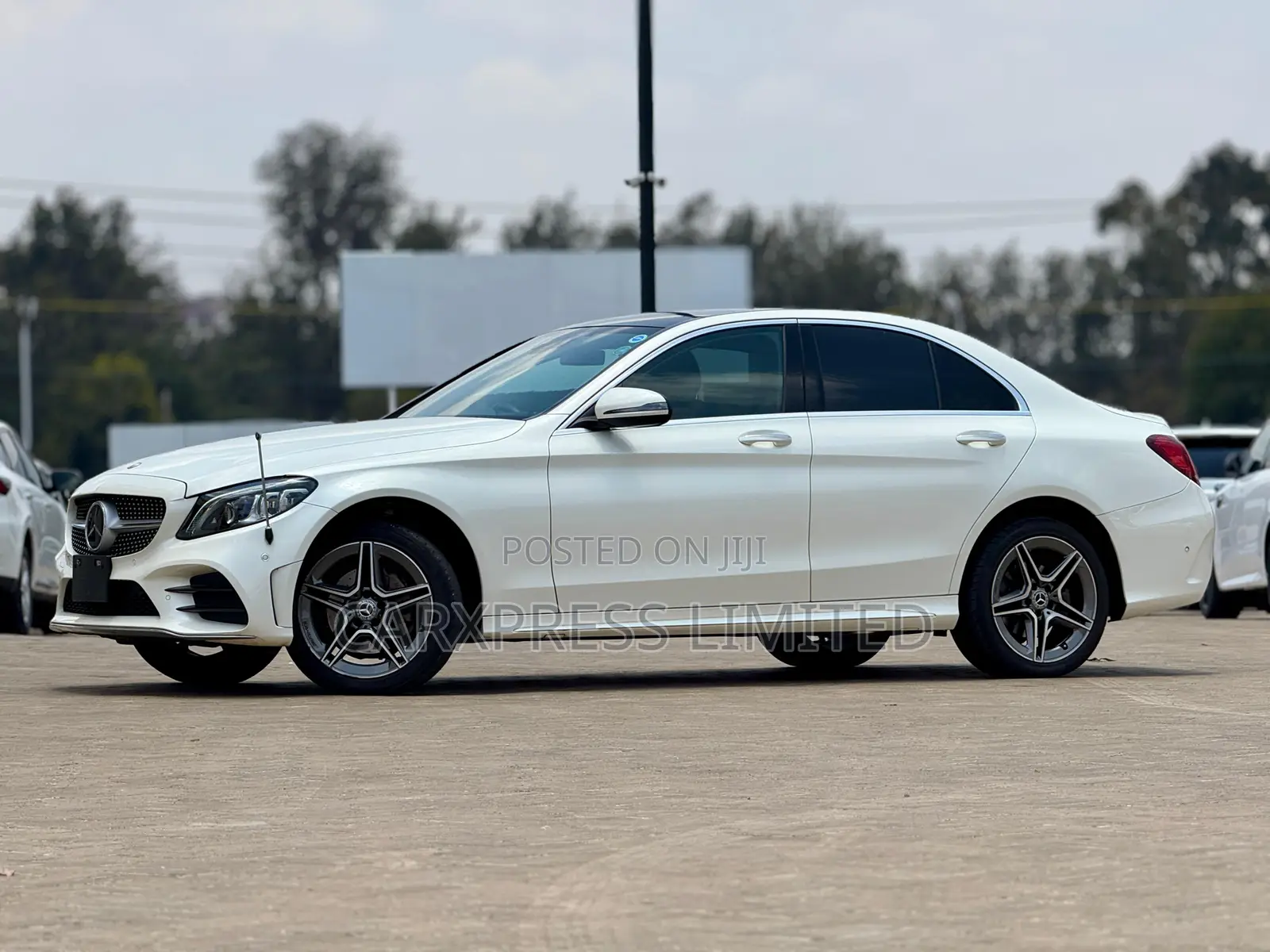 Mercedes-Benz C200 2019 White