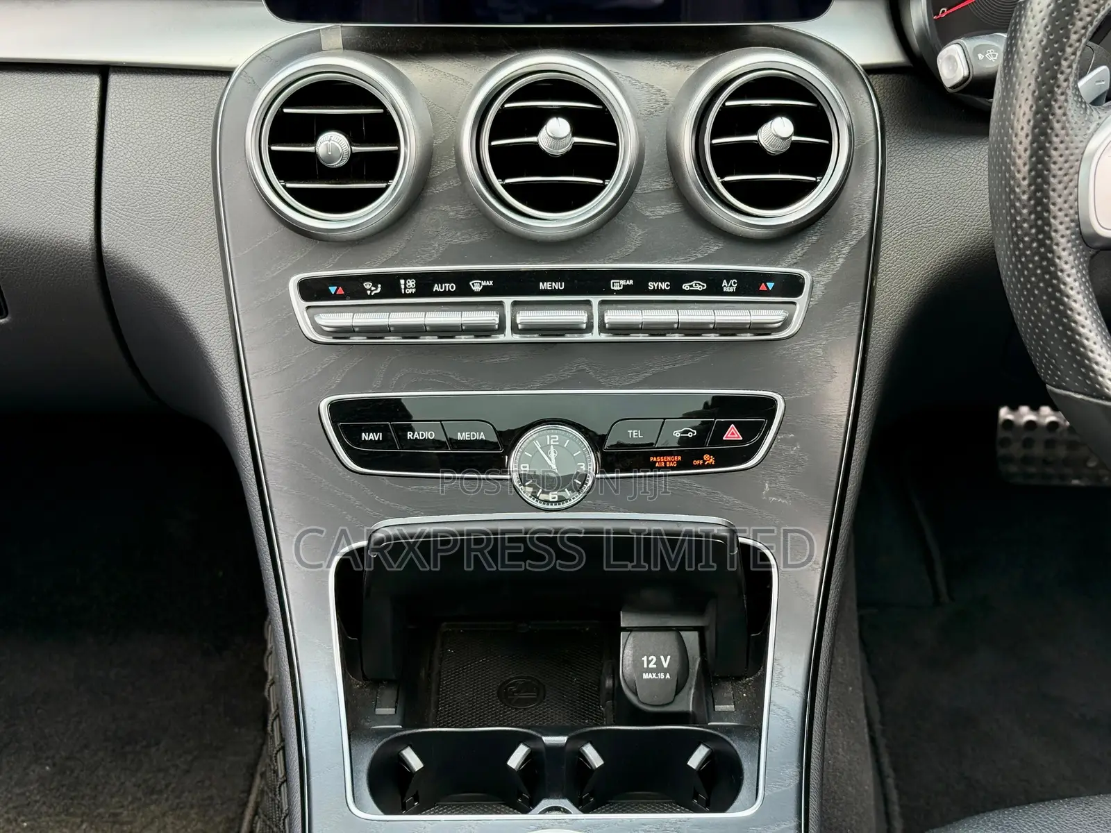 Mercedes-Benz C200 2019 White
