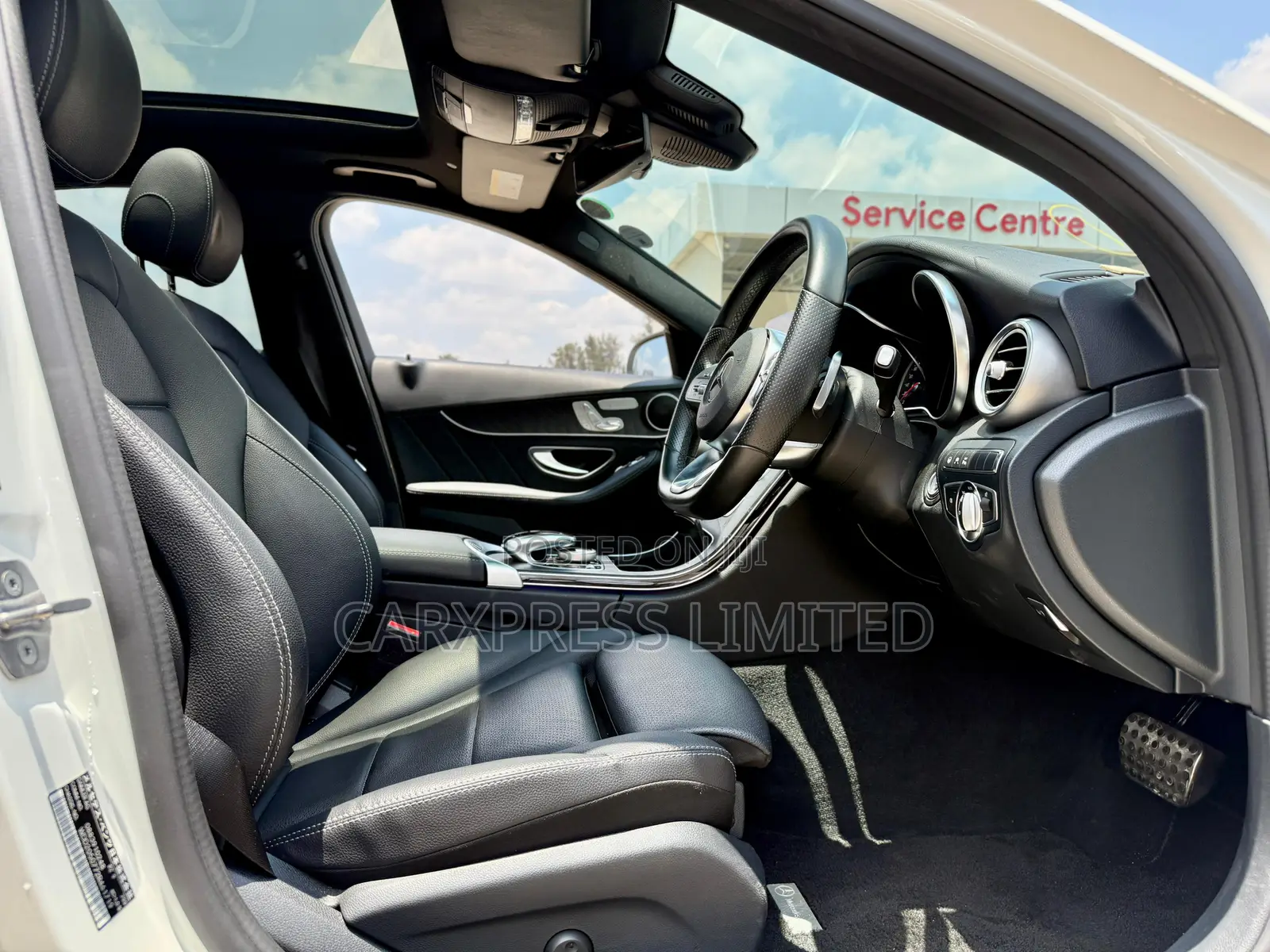 Mercedes-Benz C200 2019 White