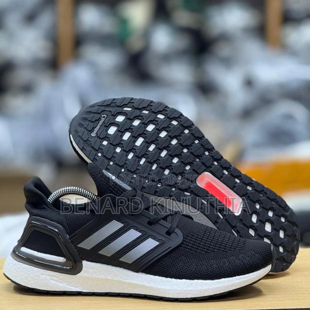 Adidas Ultra Boost Size 37-47