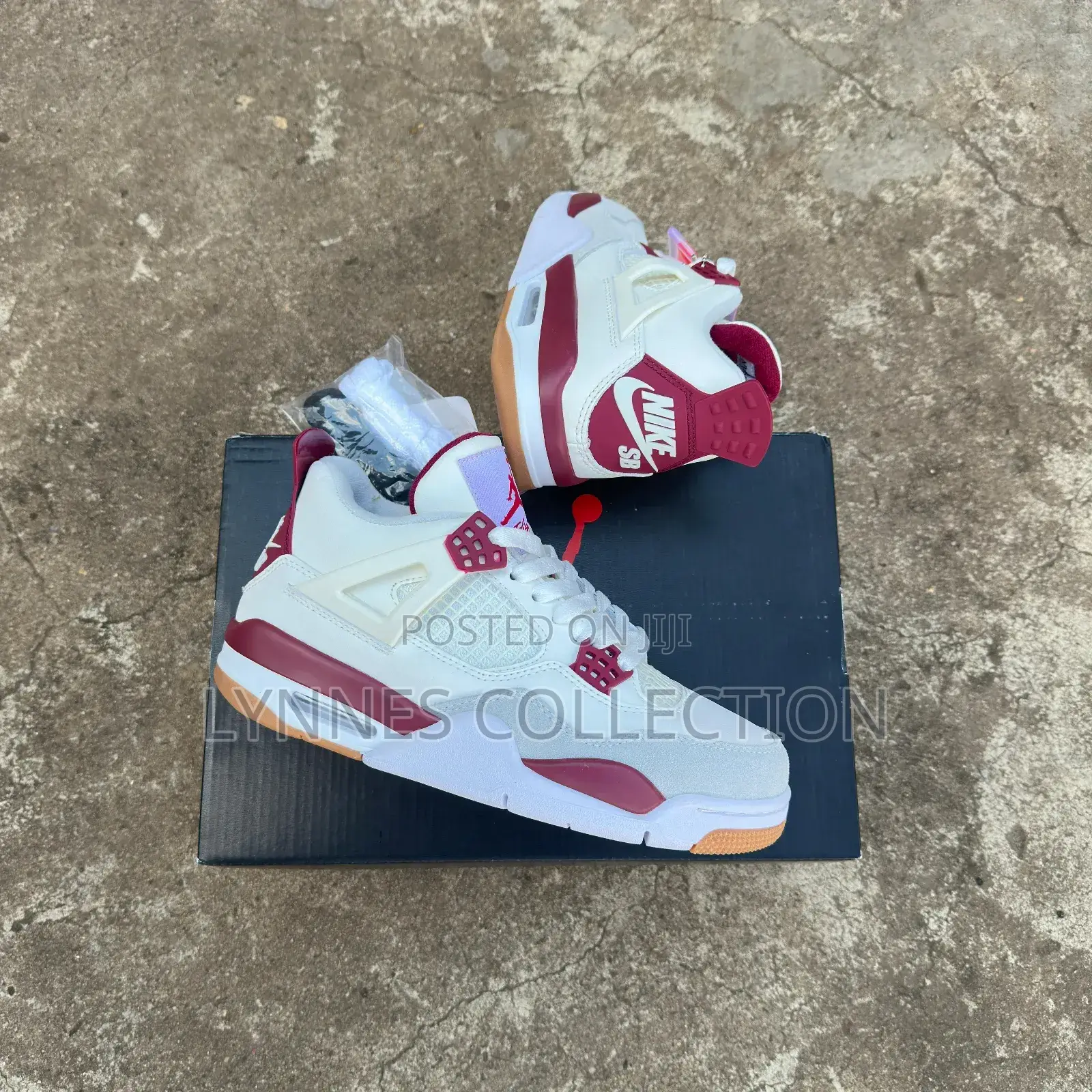 Air Jordan 4's Varsity Red ,Varsity Reds Sizes 37-44