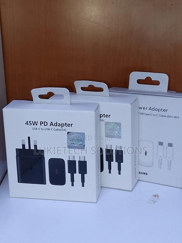 Samsung Galaxy Charger - main view