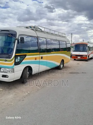 Buses And Vans For Hire