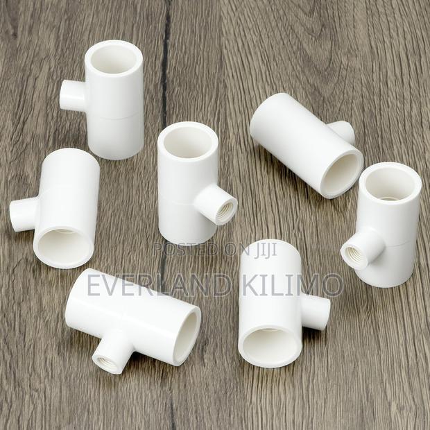 Leak-Proof Poultry Drinker Connector