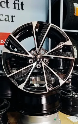 18inches*8j Audi Rims