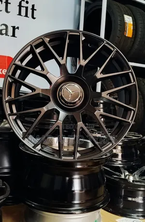 19 Inches*8.5j Matt Black Rims