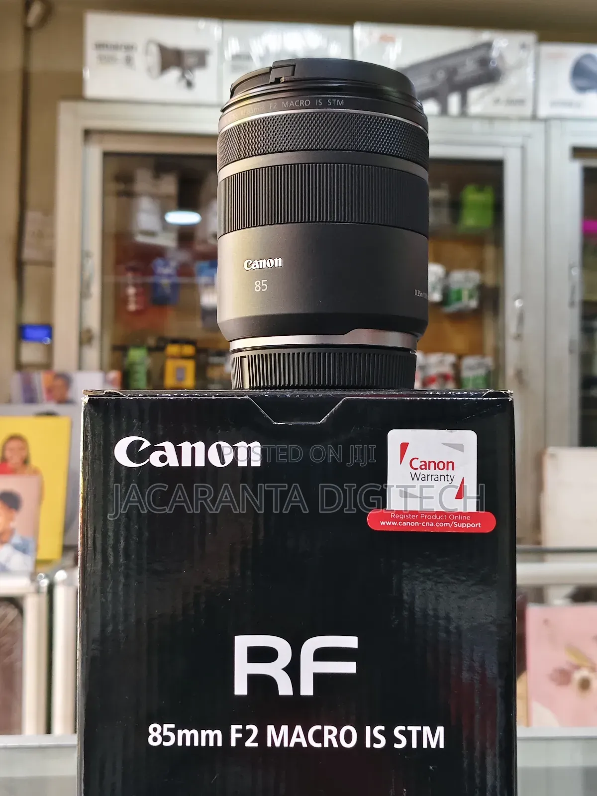 Canon Rf 85mm F2 Macro Is STM Lens