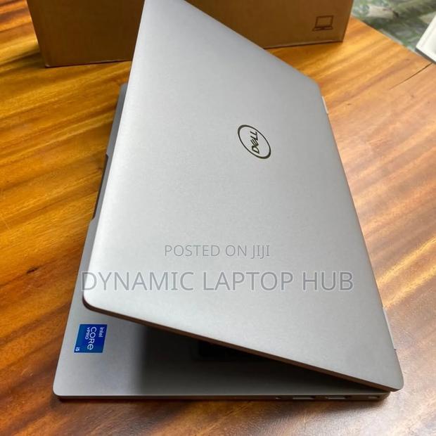 Laptop Dell Precision 3561 16GB Intel Core I7 SSD 512GB - thumbnail 4