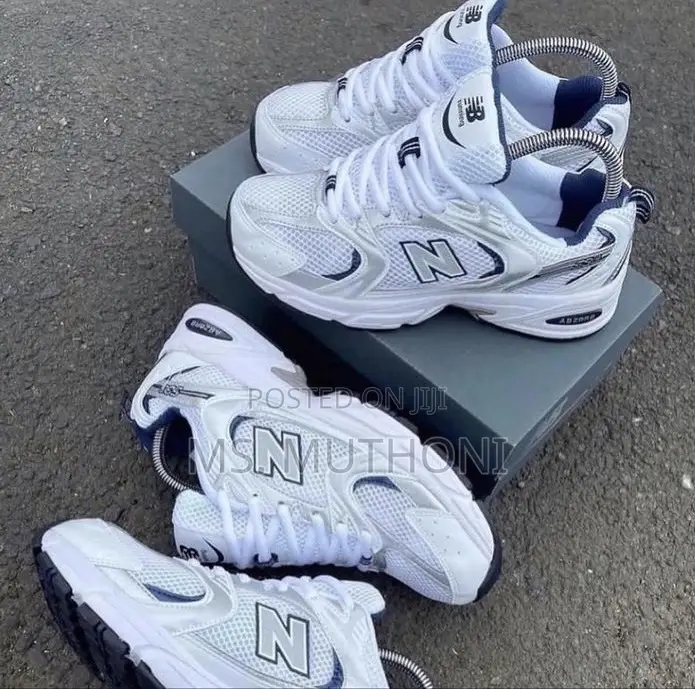 *New Balance 530* Size 31-35