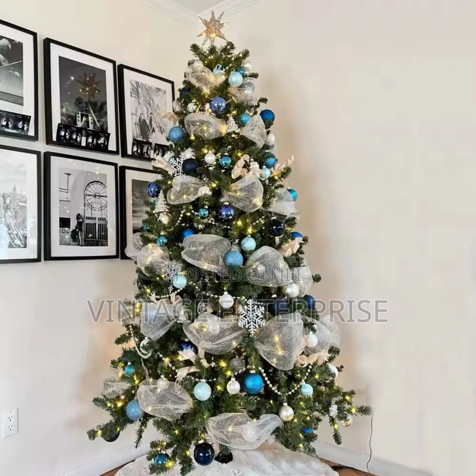 Christmas Tree Ribbon Decorations