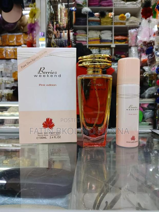Berries Weekend Perfume With Deo Spray