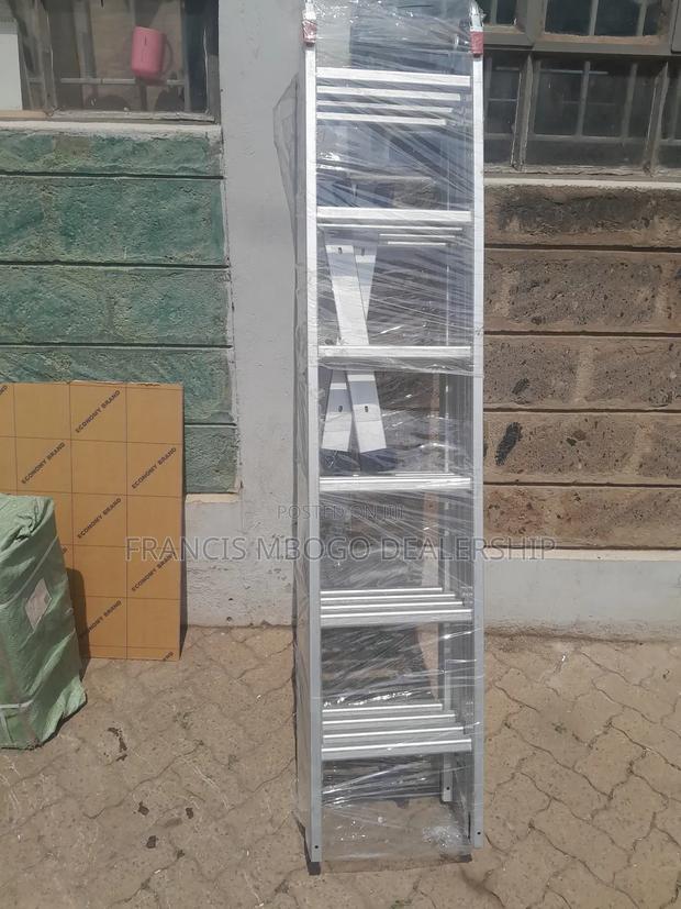 Aluminium Multifolding Ladder - thumbnail 3