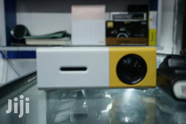 Portable Projector - main view