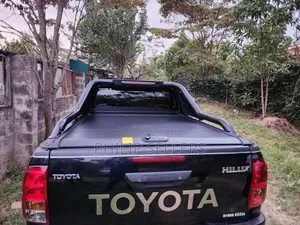 Volkswagen Amarok Nf Next Gen Manual Roller Shutter