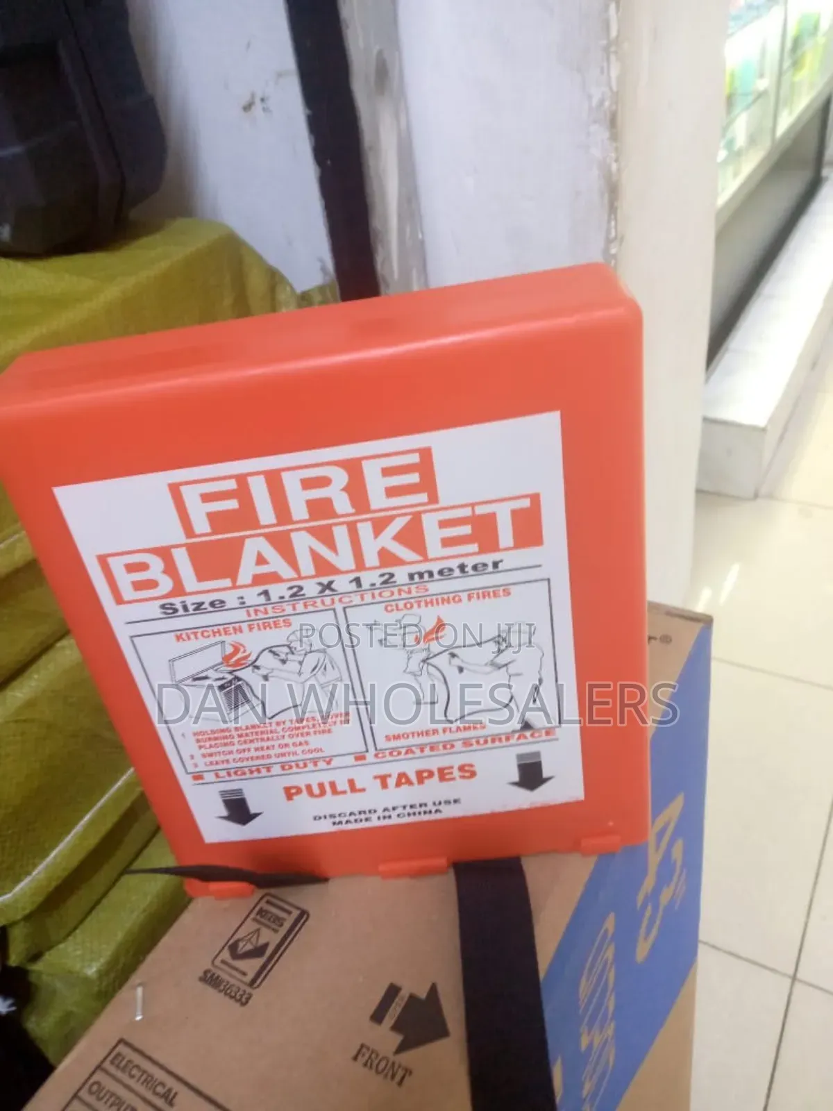Essential Fire Blanket – Instant Flame Protection
