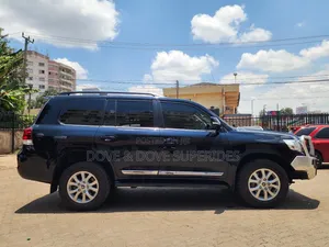Toyota Land Cruiser 4.5 V8 TD 2018 Black